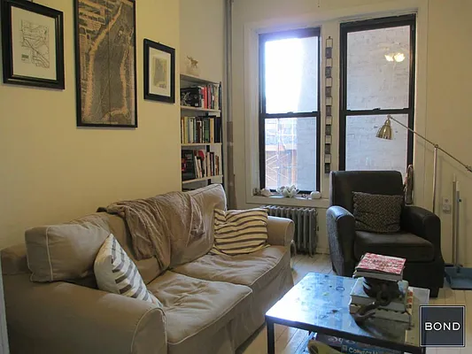 Rented by Bond New York | media 39