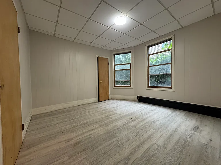 66 Brewster St #1 — Photo 3