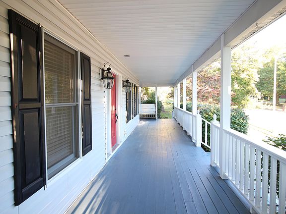 4th image of 2442 Dogwood Trace Blvd