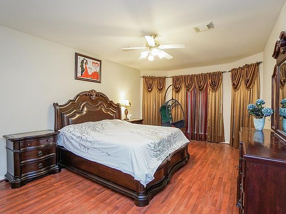 4th image of 10306 E Crosby Ln