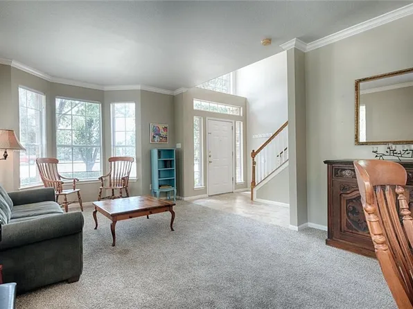 106 Reinhardt Ct, Georgetown, TX 78626