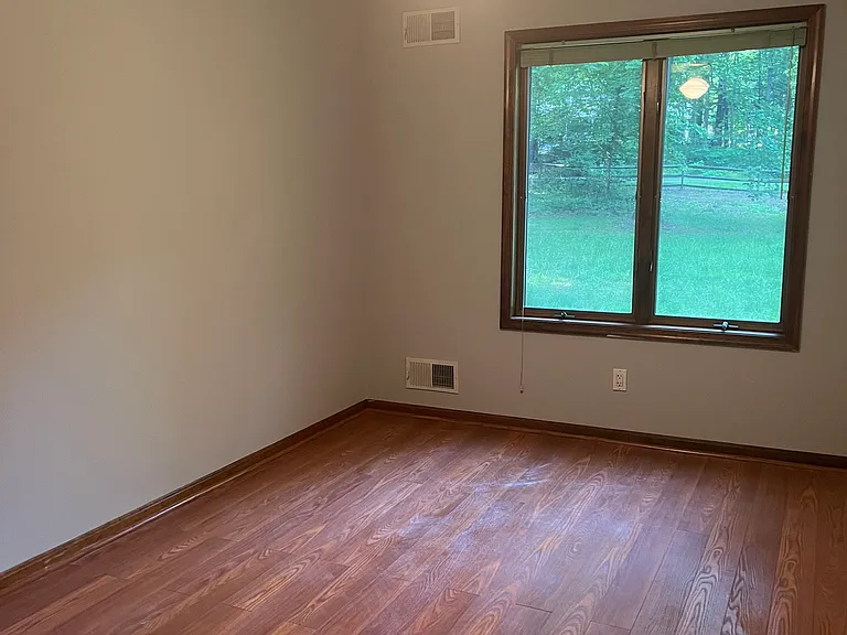 1007 Lee Jackson Dr — Photo 14