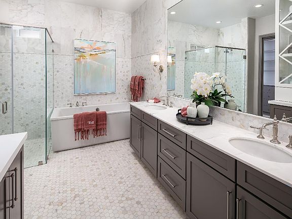 Aberdeen sumptuous primary bathroom