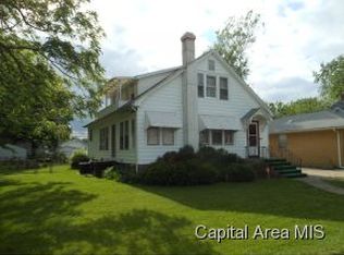 2105 S 1st St, Springfield, IL 62704