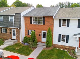 322 Loudon Rd, Blacksburg, VA 24060