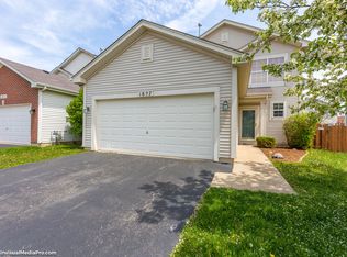 1827 S Mark Ln #1827, Round Lake, IL 60073