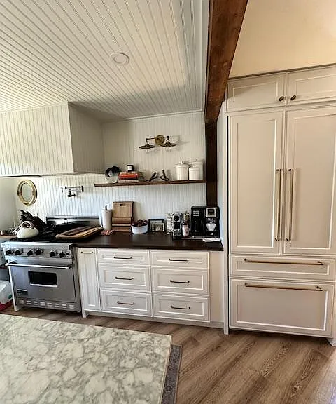 1028 Summit Ave #A — Photo 11