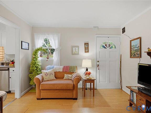 3rd image of 4175 Cedar Plains Rd