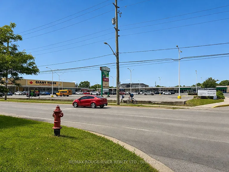 95 Diffin Dr — Photo 11