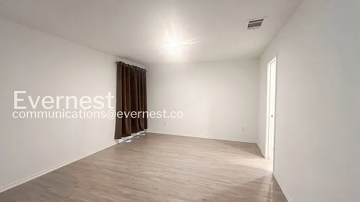 3873 Far Horizon — Photo 11
