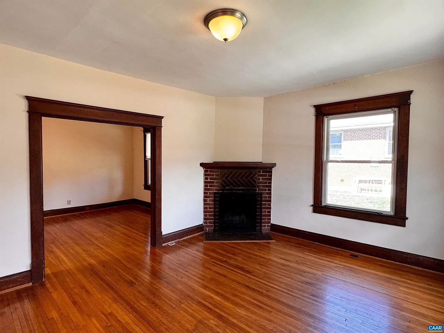 1 bed, 1.0 bath, 585 sqft, $1,375 — Photo 4