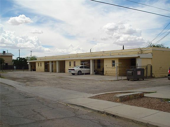 2nd image of 916 S Hills St #El