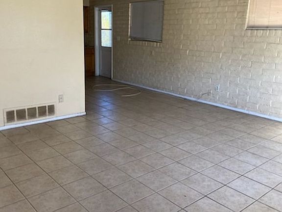 4th image of 1707 E Adelaide Dr #Adel1709a