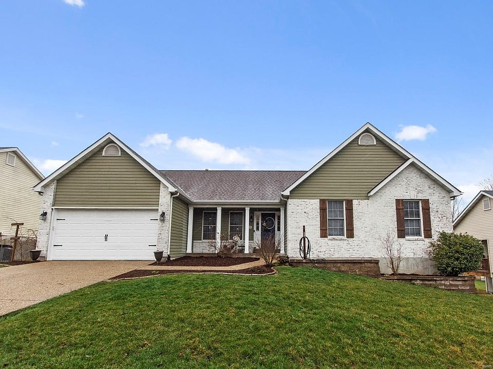 1st image of 3574 Sky Hawk Dr