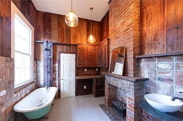 607 Elysian Fields Ave — Photo 16