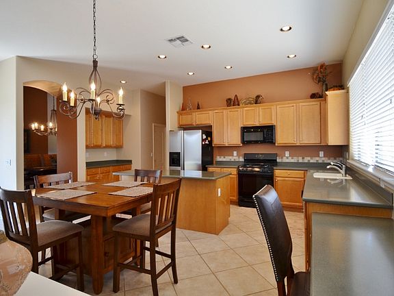 4th image of 2953 S Holguin Way