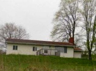 971 Brownsdale Rd, Evans City, PA 16033
