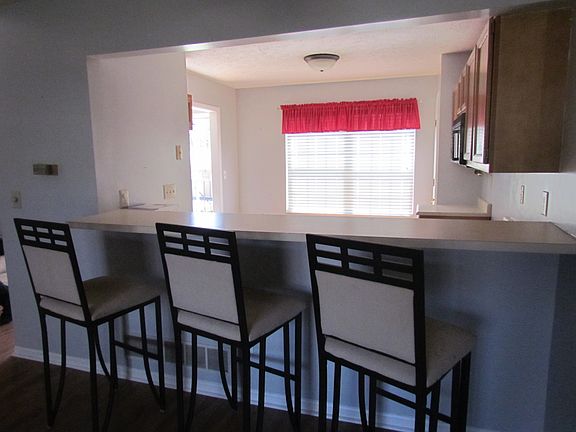 4th image of 1584 Gelhot Dr APT 223