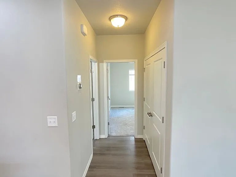 2053 Alperton Hts — Photo 21