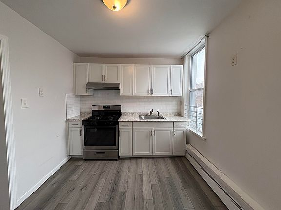 4th image of 84 Atlantic St