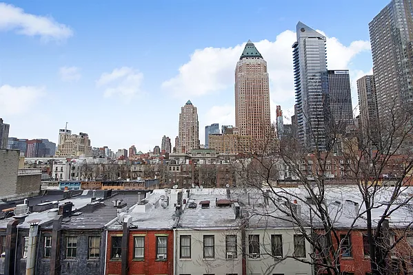 Sold by Corcoran | media 4
