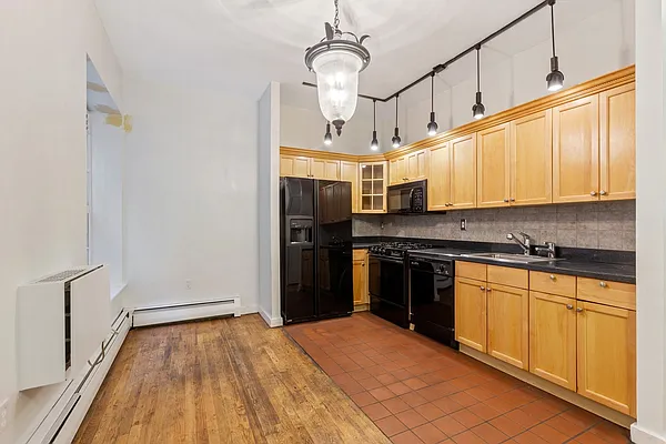 Rented by Corcoran | media 10