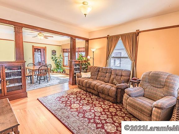 3rd image of 617 S 11th St