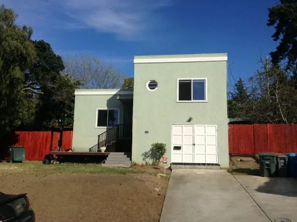 214 Benson Ave, Vallejo, CA 94590