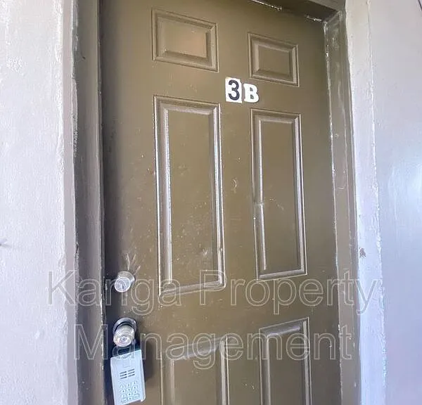 1497 W 34th St #3B — Photo 2