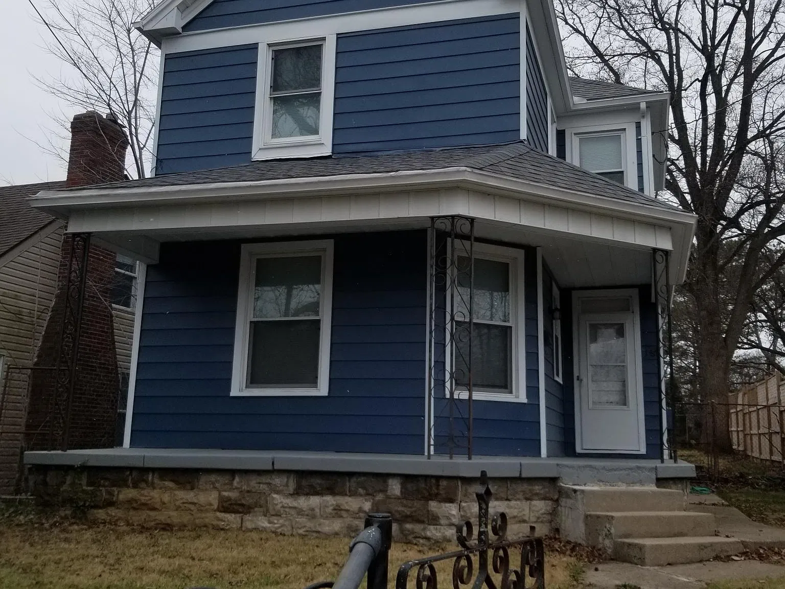 4 bed, 1600 sqft, $2,000 — Photo 1