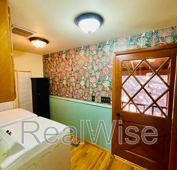 1711 Apache Dr — Photo 20