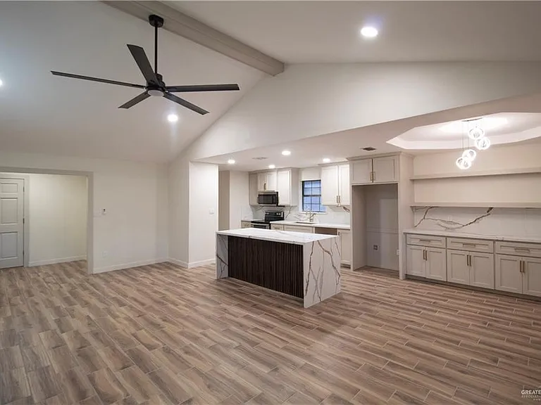 1615 Gloria Ann Dr — Photo 7