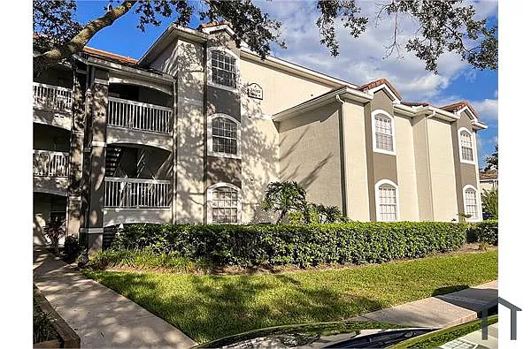 Building Photo - 14025 Fairway Island Dr #317