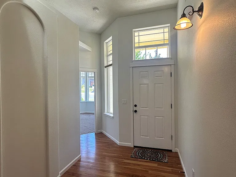 63351 Lamoine Ln — Photo 3