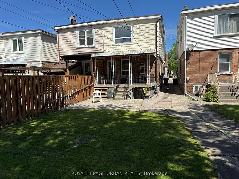 405 Milverton Blvd #UPPER — Photo 12
