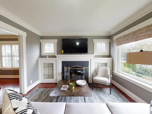 812 W Bothwell St, Seattle, WA 98119