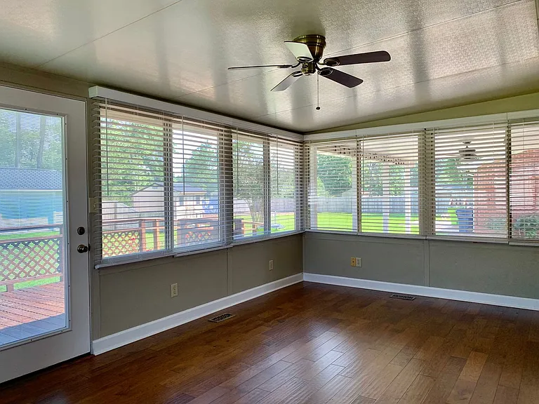 213 Dogwood St — Photo 18