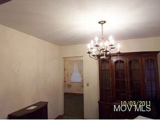 4th image of 3620 Stella St