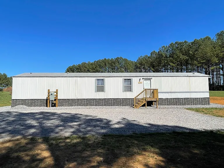 7334 Gravel Hill Rd — Photo 1