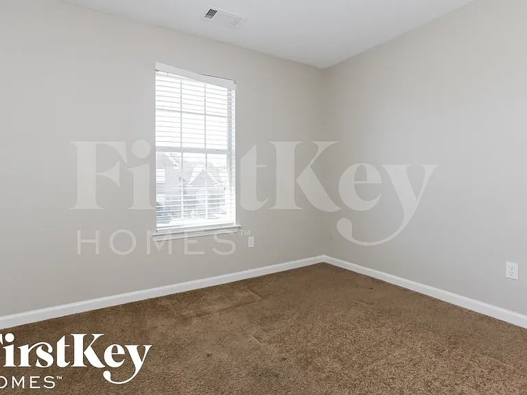 4922 Noel Mission Dr — Photo 11