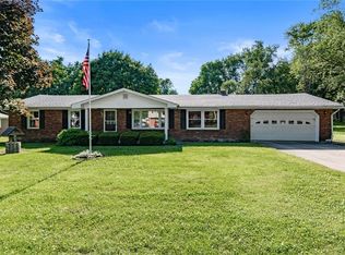 5655 S Rowena Ct, Pendleton, IN 46064