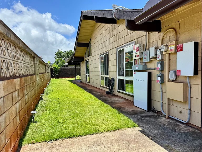 94-442 Papolohiwa St — Photo 22