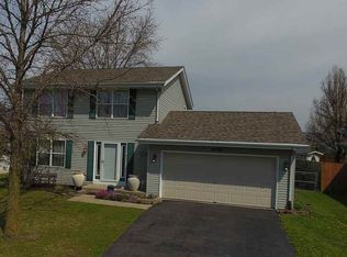 4094 Old Gate Rd, Rockford, IL 61109