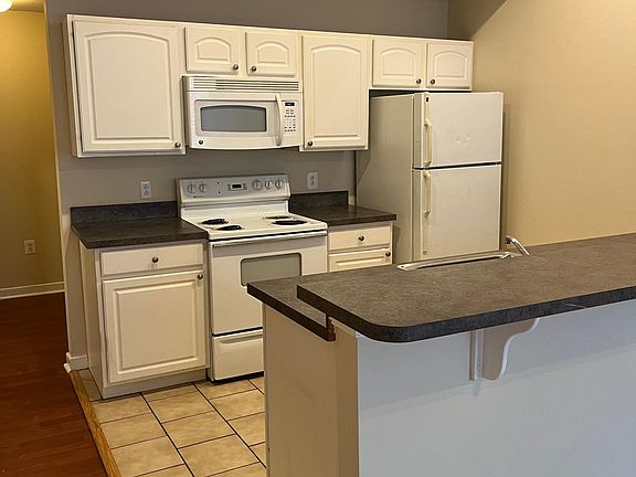 4th image of 1323 N 15th St Unit 1
