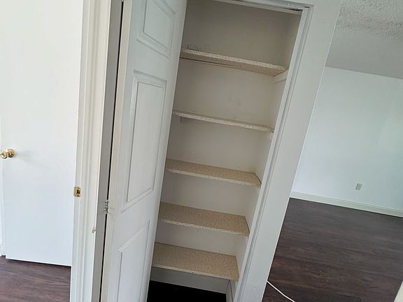 5th image of 365 114th Ave N Unit 4