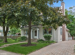 1577 Florence Ave, Evanston, IL 60201