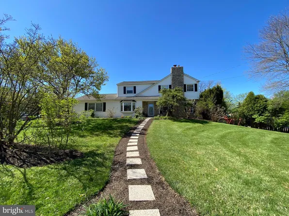 3255 E Hayes Rd, East Norriton, PA 19403