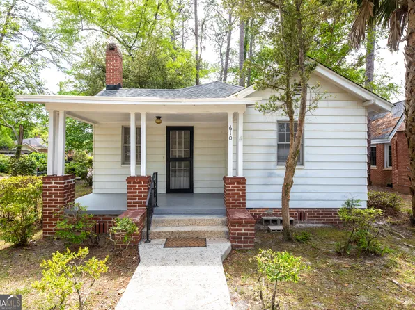 610 Holly St, Waycross, GA 31501