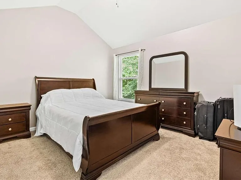 7155 Laurel Creek Dr — Photo 15