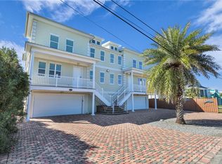 605 6th St #B, Tybee Island, GA 31328